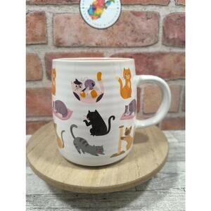 Variety Of Cats 18oz Coffee Mug Wrap Around Playful Kitties Pink Inner Paw Print